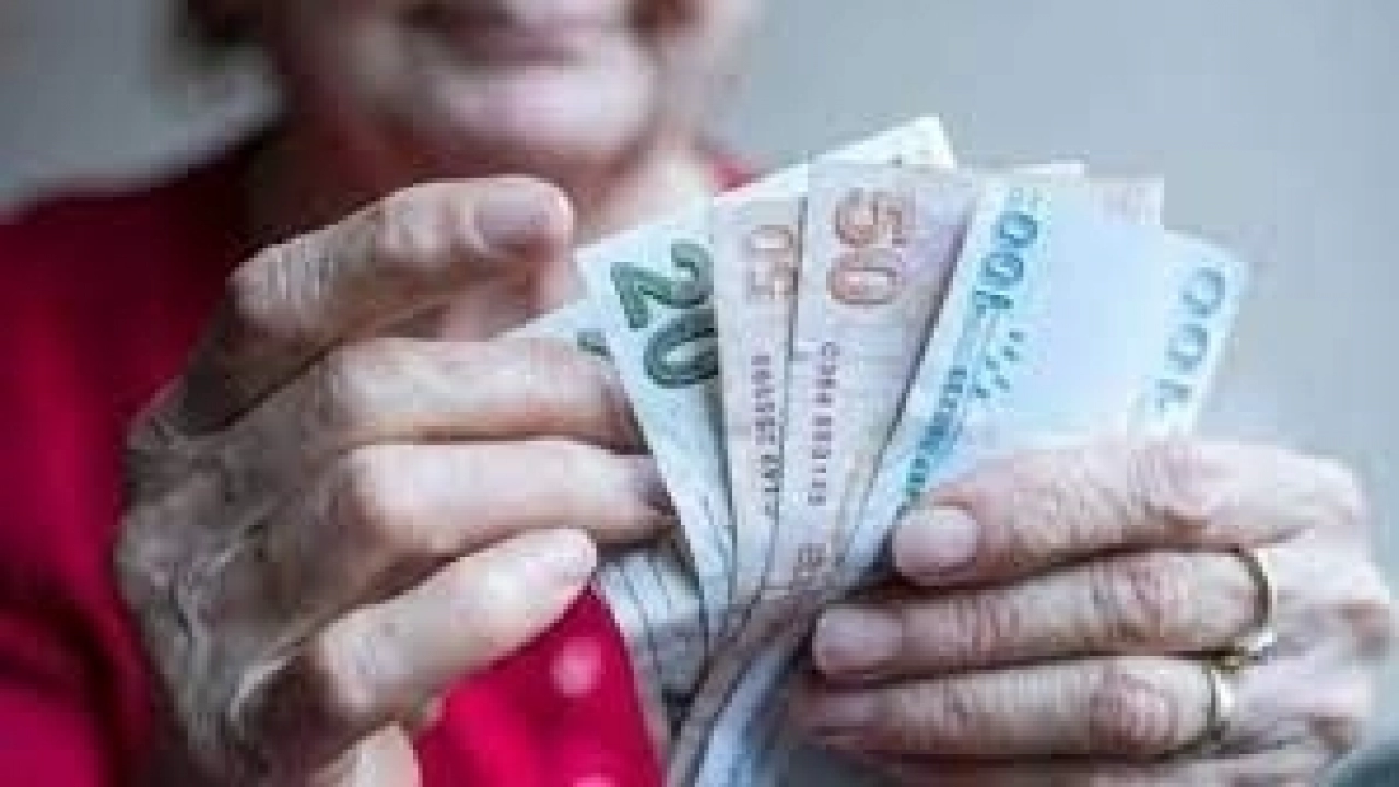 En düşük emekli maaşı ne kadar?  en düşük emekli maaşı 2023