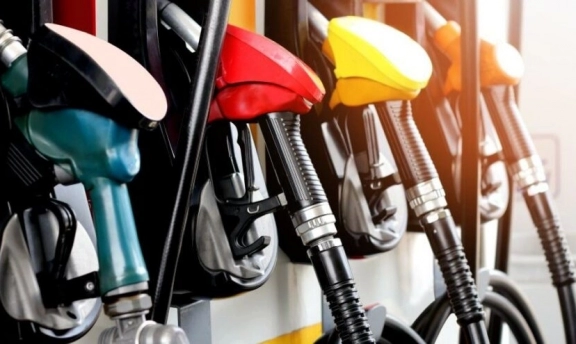 Benzin ve mazot ne kadar? Akaryakıta zam gelecek mi?